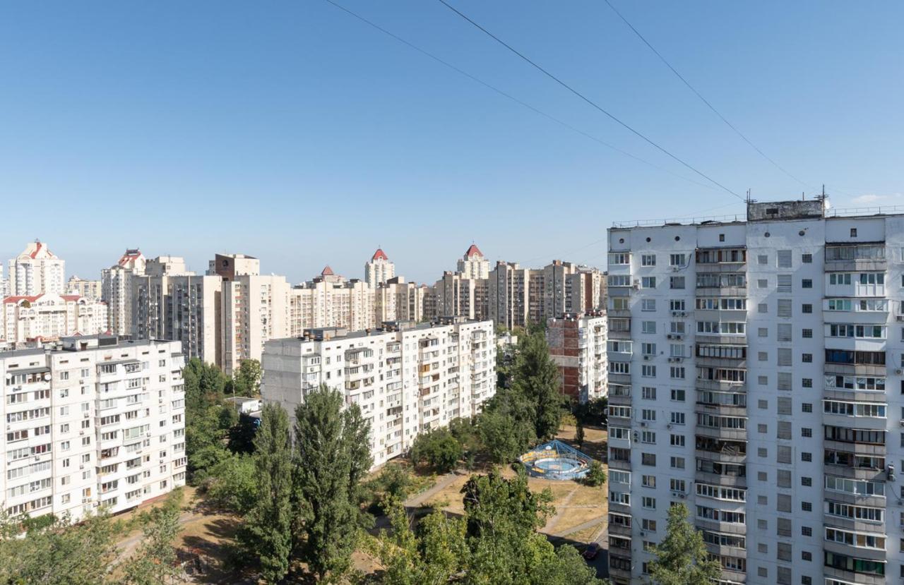 Чудова Квартира Для Відпочинку І Роботи На Оболоні Kiew Exterior foto